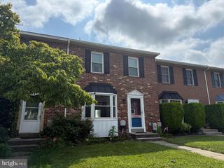 13 POWDERVIEW CT, Nottingham, MD 21236