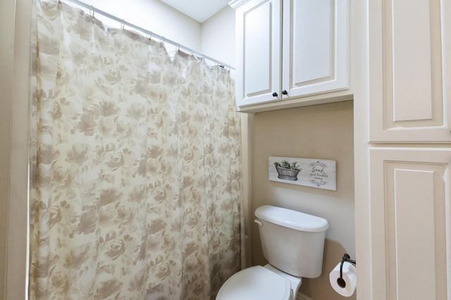 6 Butterfly Ln., Hattiesburg, MS 39402