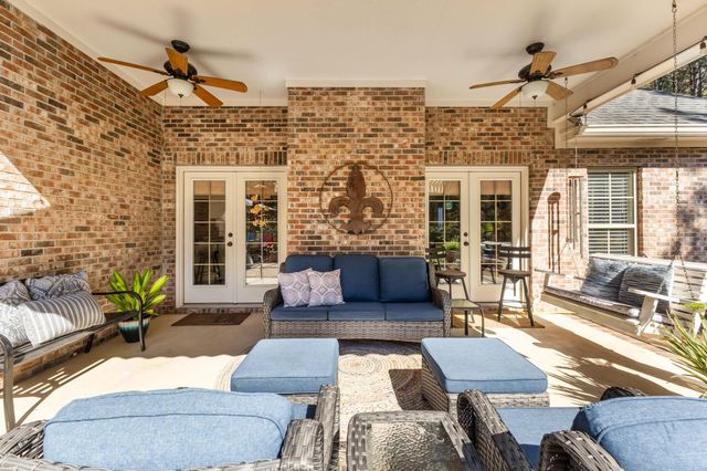 6 Butterfly Ln., Hattiesburg, MS 39402