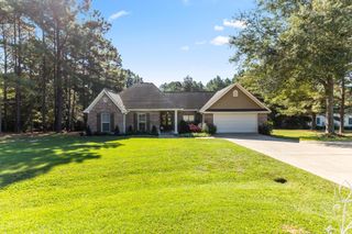 6 Butterfly Ln., Hattiesburg, MS 39402