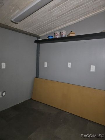 1756 N Paul Drive, Inverness, FL 34453