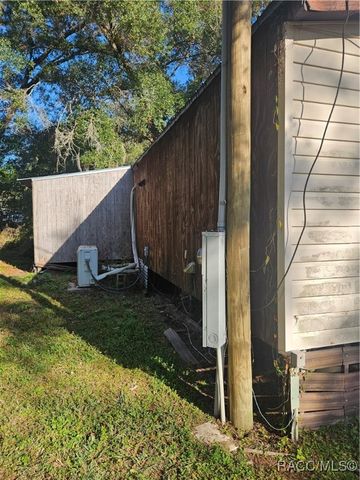 1756 N Paul Drive, Inverness, FL 34453