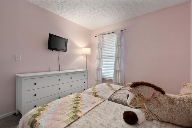 218 Overtrick Drive, Delaware, OH 43015