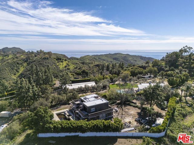 1720 Lechusa Road, Malibu, CA 90265
