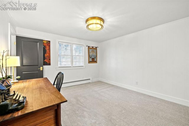 2 Cresta Road, Colorado Springs, CO 80906