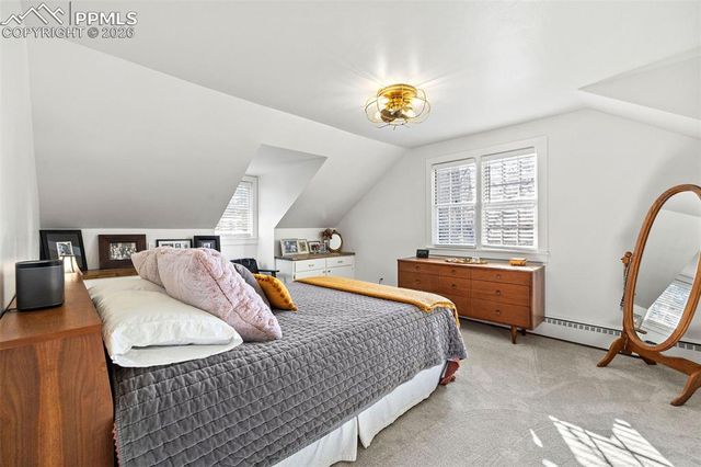 2 Cresta Road, Colorado Springs, CO 80906