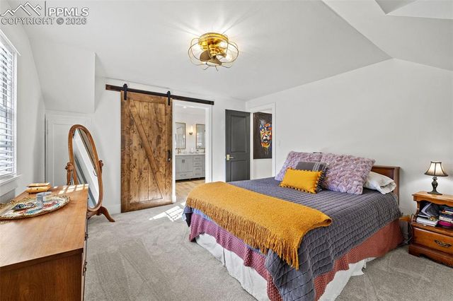 2 Cresta Road, Colorado Springs, CO 80906