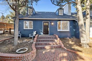 2 Cresta Road, Colorado Springs, CO 80906