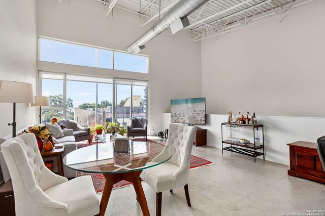 1115 S Alamo St Unit 3204, San Antonio, TX 78210