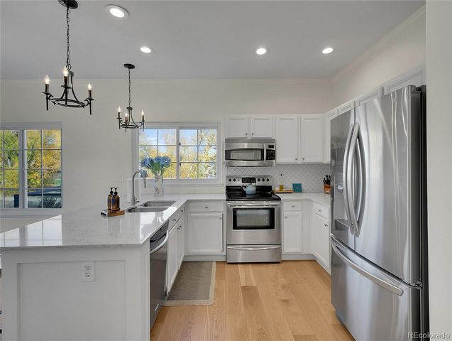 15933 W 66th Circle, Arvada, CO 80007