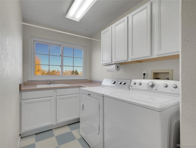 15933 W 66th Circle, Arvada, CO 80007