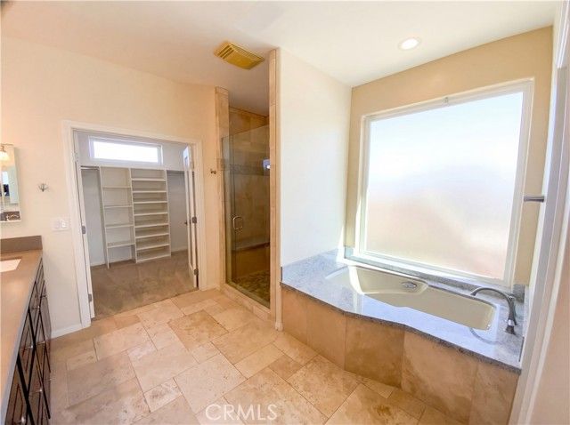 6057 Buena Suerte, Yucca Valley, CA 92284