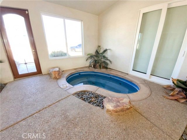 6057 Buena Suerte, Yucca Valley, CA 92284