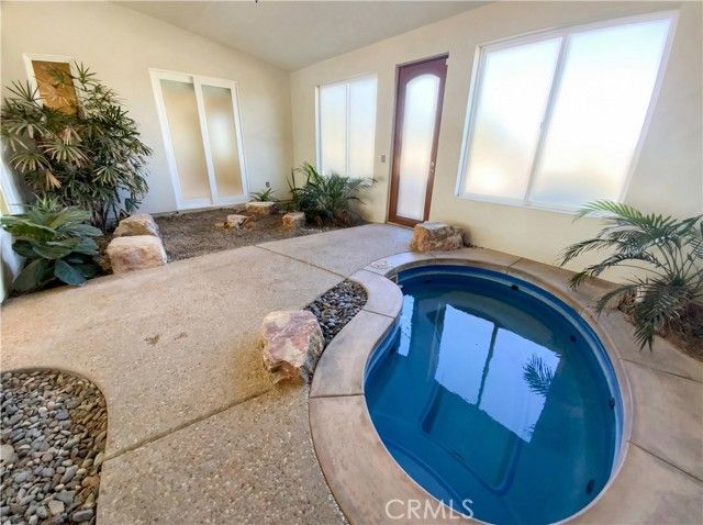 6057 Buena Suerte, Yucca Valley, CA 92284