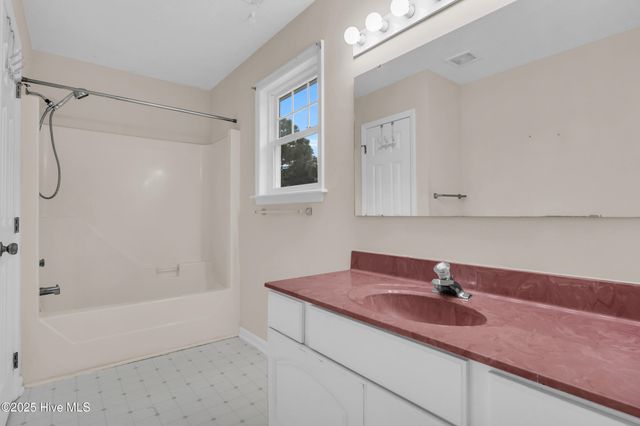 114 Colquitt Drive, Wilmington, NC 28412