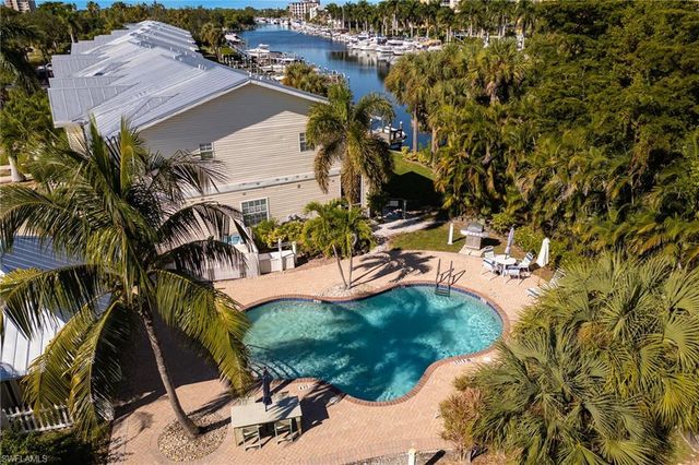 3347 Key DR 31, North Fort Myers, FL 33903