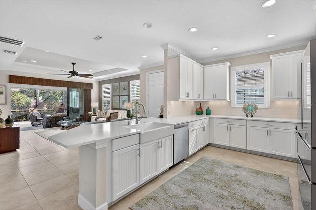 4925 SAVONA RUN, Bradenton, FL 34211