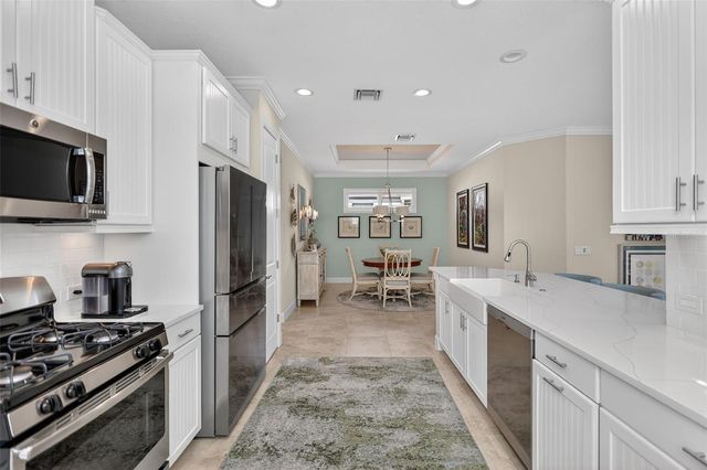 4925 SAVONA RUN, Bradenton, FL 34211