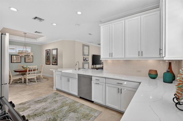 4925 SAVONA RUN, Bradenton, FL 34211