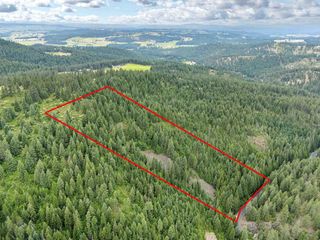 19960 + 19970 N Mt Spokane Park Dr, Mead, WA 99021