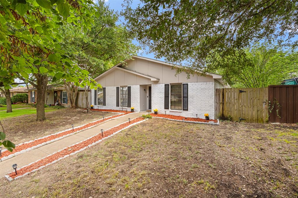 7334 Blue Sage Drive, Dallas, TX 75249