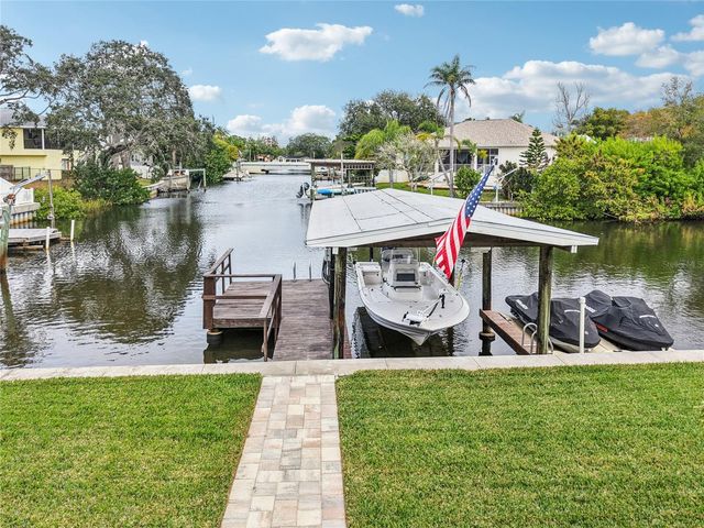 95 EASTWINDS COURT, Palm Harbor, FL 34683