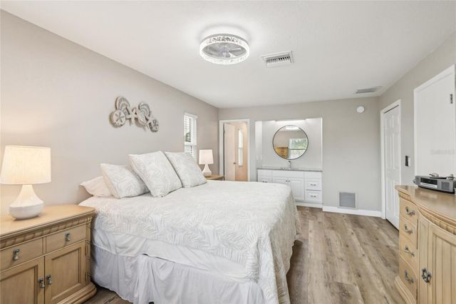 95 EASTWINDS COURT, Palm Harbor, FL 34683