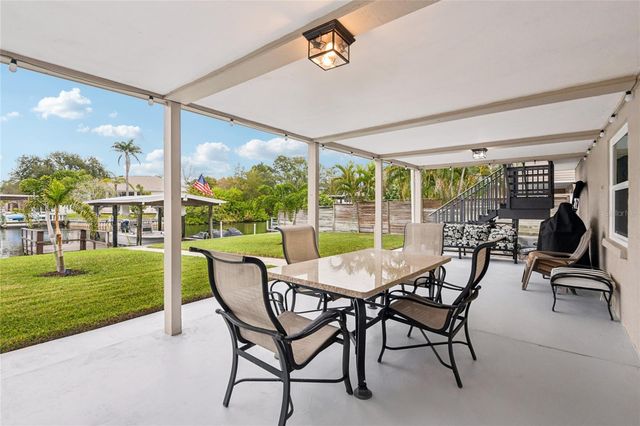 95 EASTWINDS COURT, Palm Harbor, FL 34683