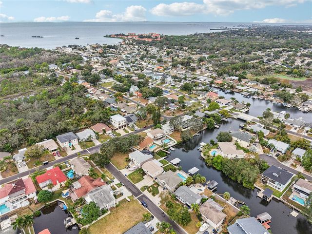 95 EASTWINDS COURT, Palm Harbor, FL 34683