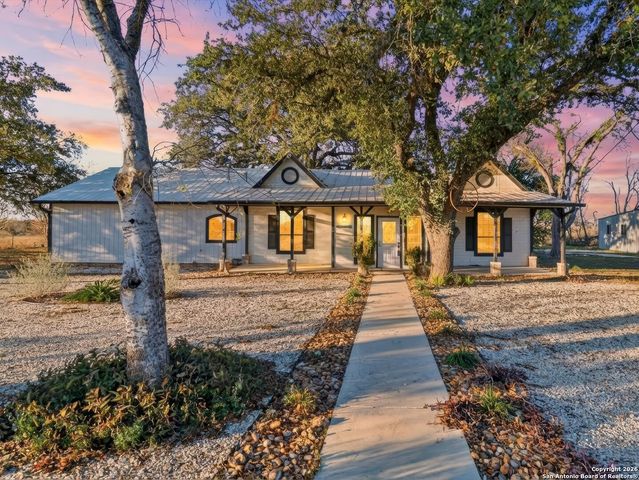 8013 New Sulphur Springs Rd Lot 2, San Antonio, TX 78263