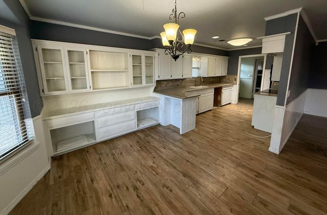 6305 CALUMET Road, Amarillo, TX 79106