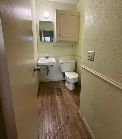 6305 CALUMET Road, Amarillo, TX 79106