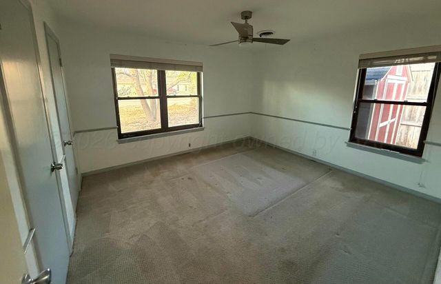 6305 CALUMET Road, Amarillo, TX 79106