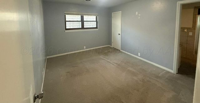 6305 CALUMET Road, Amarillo, TX 79106