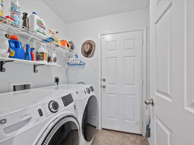 605 Pelican Street, Magnolia, TX 77355
