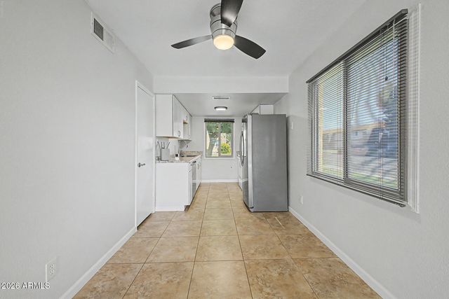 948 S ALMA SCHOOL Road 79, Mesa, AZ 85210