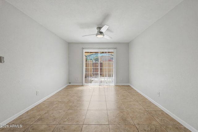 948 S ALMA SCHOOL Road 79, Mesa, AZ 85210