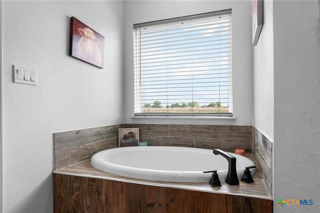 2919 County Road 176, Gatesville, TX 76528
