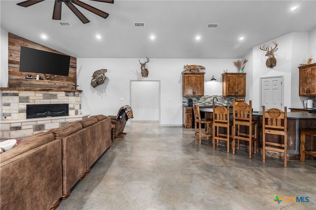 2919 County Road 176, Gatesville, TX 76528