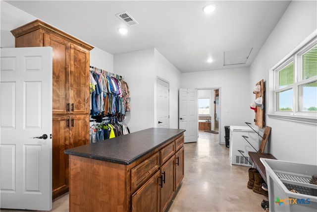 2919 County Road 176, Gatesville, TX 76528