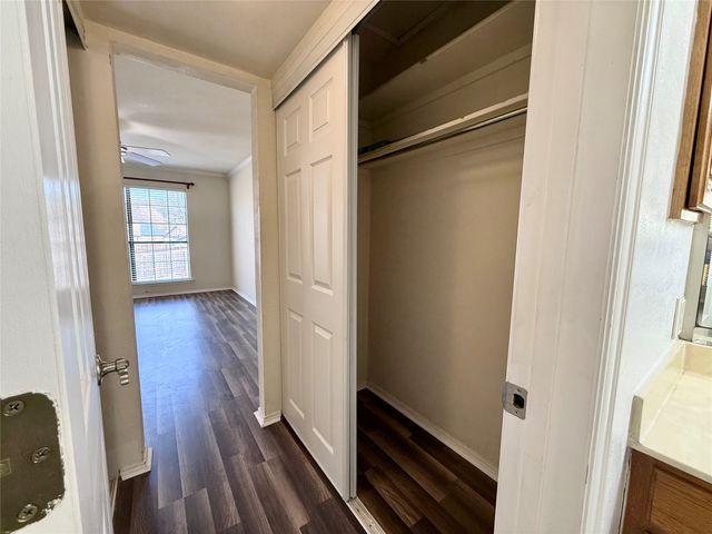 330 W Harwood Road C, Hurst, TX 76054