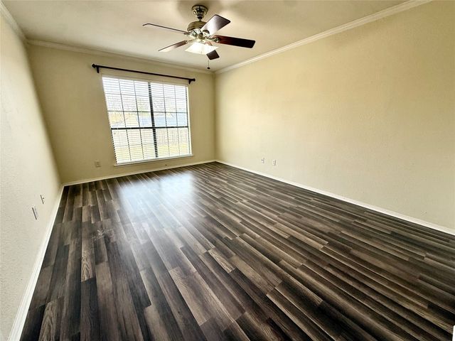 330 W Harwood Road C, Hurst, TX 76054