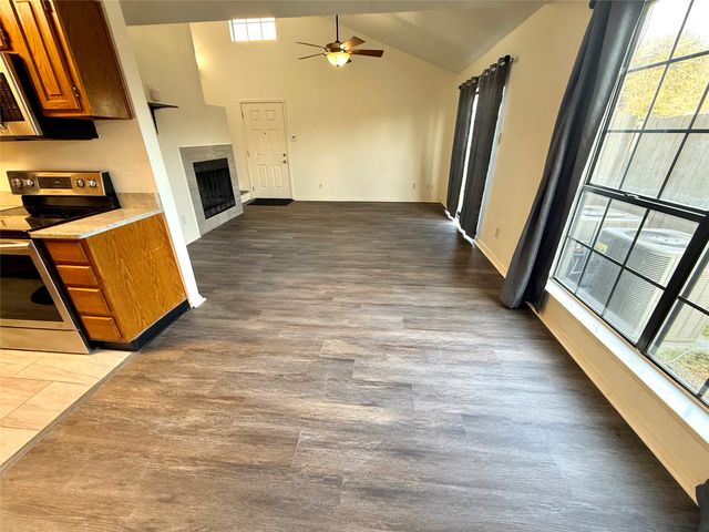 330 W Harwood Road C, Hurst, TX 76054