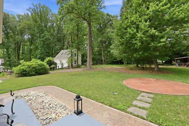 6901 Woodmere Drive, Raleigh, NC 27612