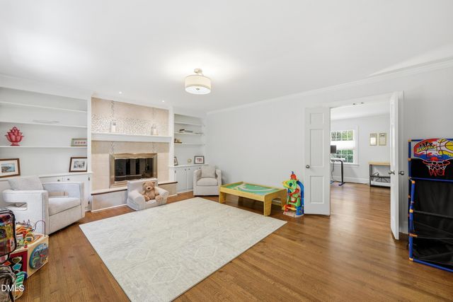 6901 Woodmere Drive, Raleigh, NC 27612