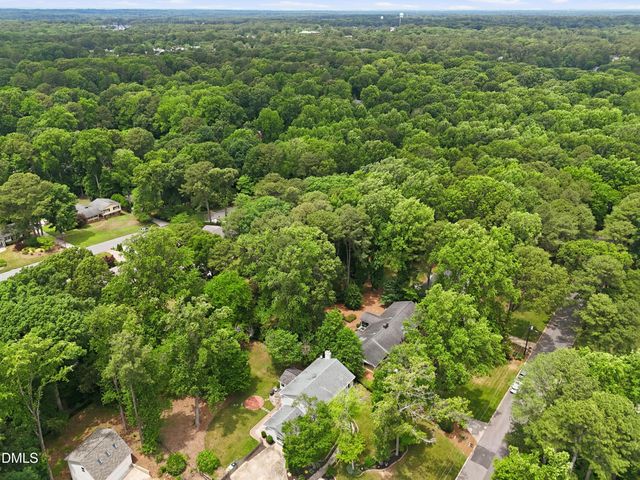 6901 Woodmere Drive, Raleigh, NC 27612