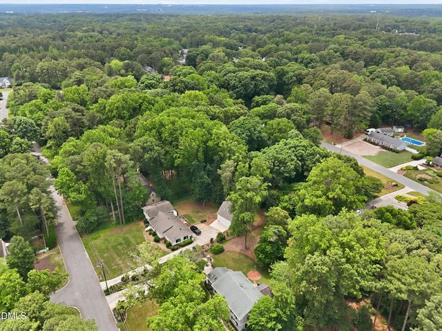 6901 Woodmere Drive, Raleigh, NC 27612