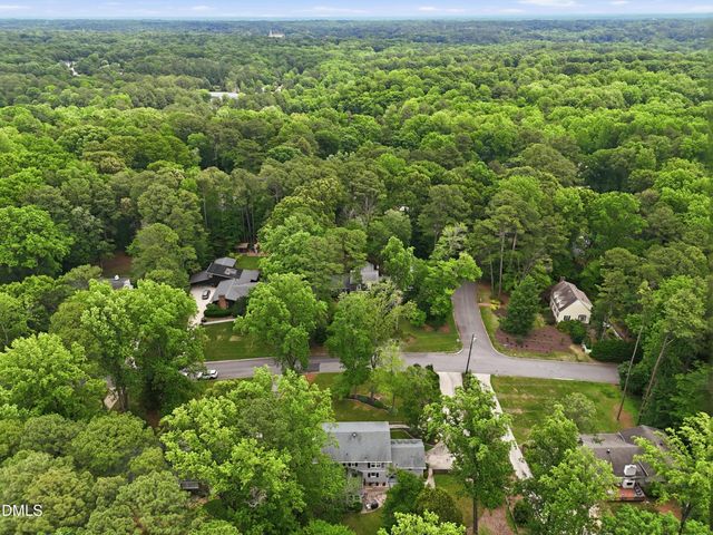 6901 Woodmere Drive, Raleigh, NC 27612