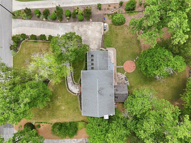 6901 Woodmere Drive, Raleigh, NC 27612