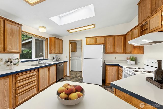 16206 59th Avenue SE, Snohomish, WA 98296